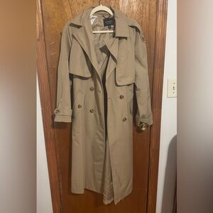 Banana Republic Trenchcoat XSMALL